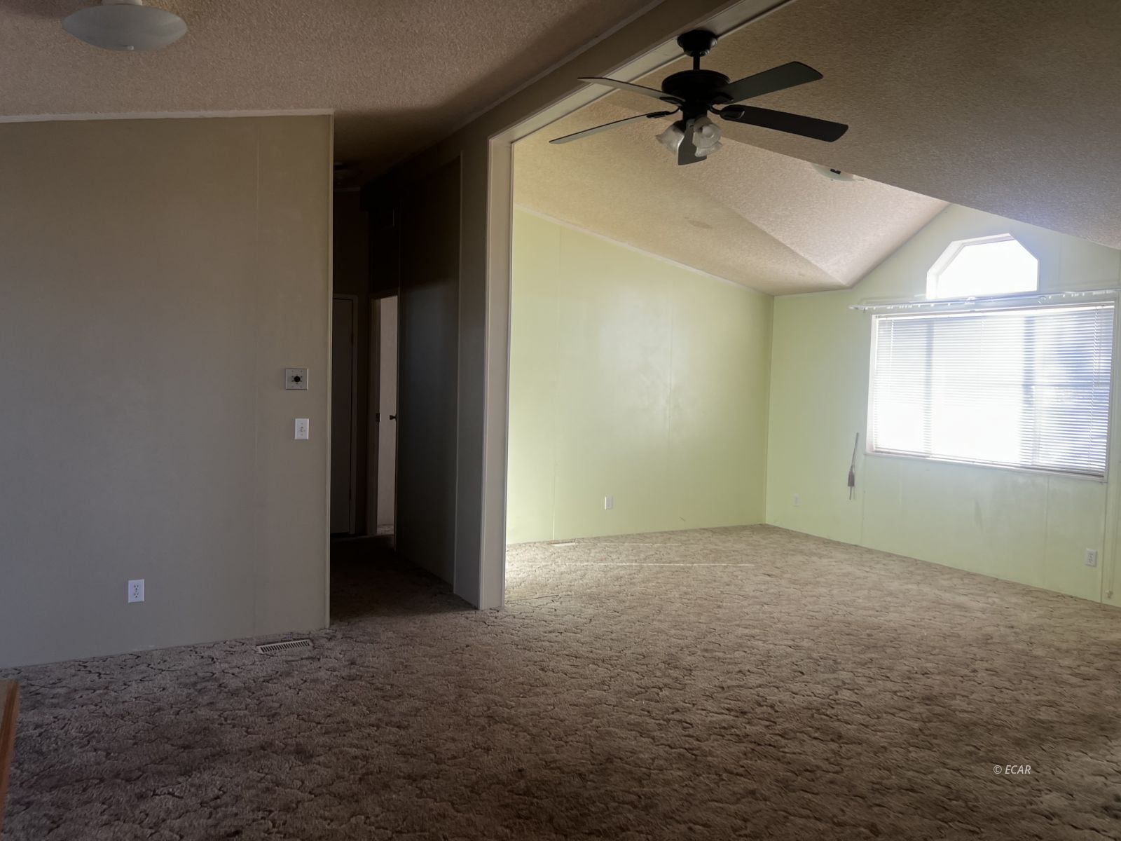 2844 Hummingbird Street Property Photo 38