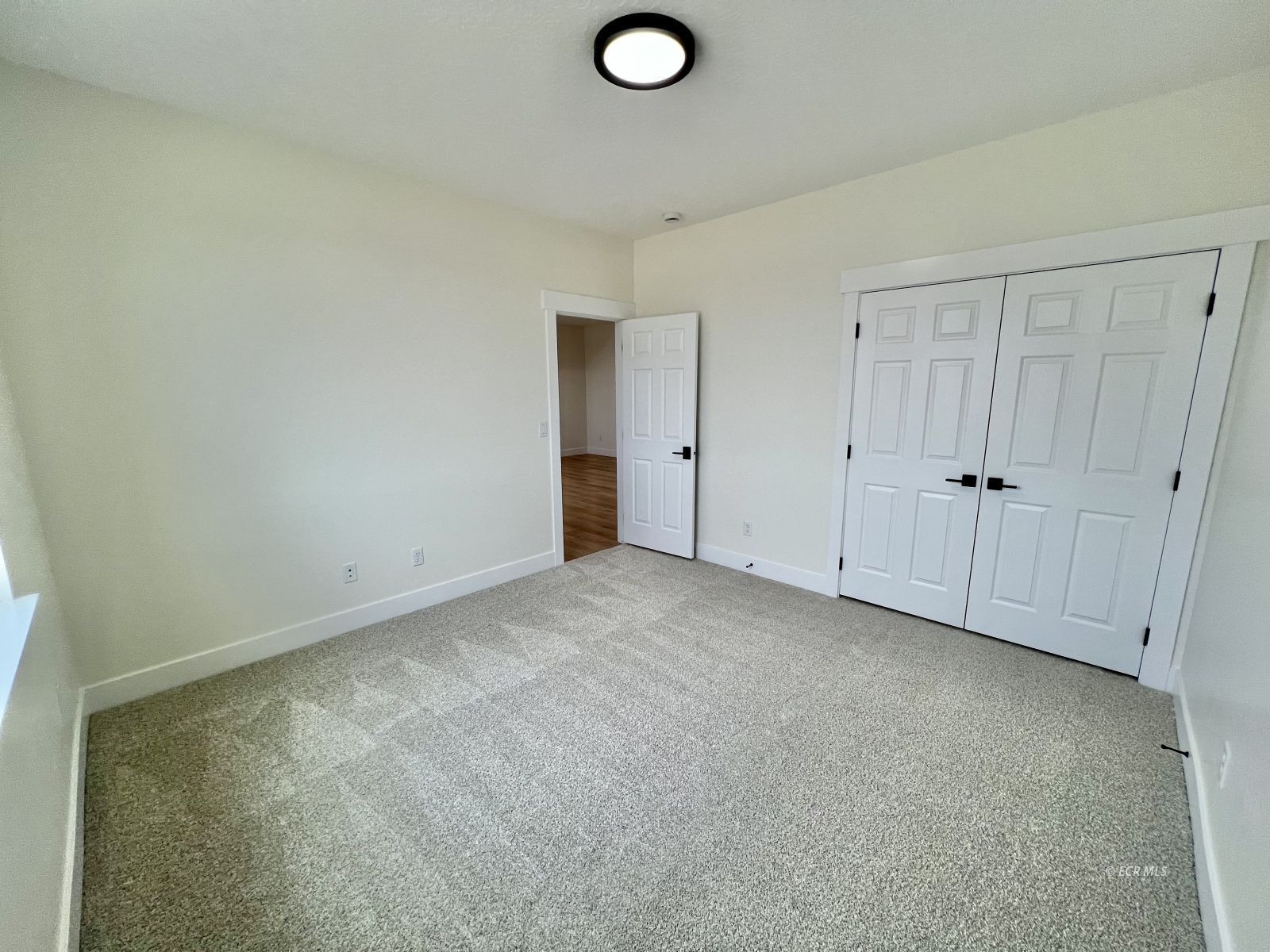 4451 York Boulevard Property Photo 16