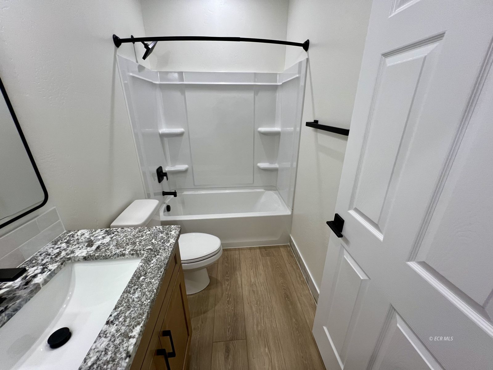 4451 York Boulevard Property Photo 21