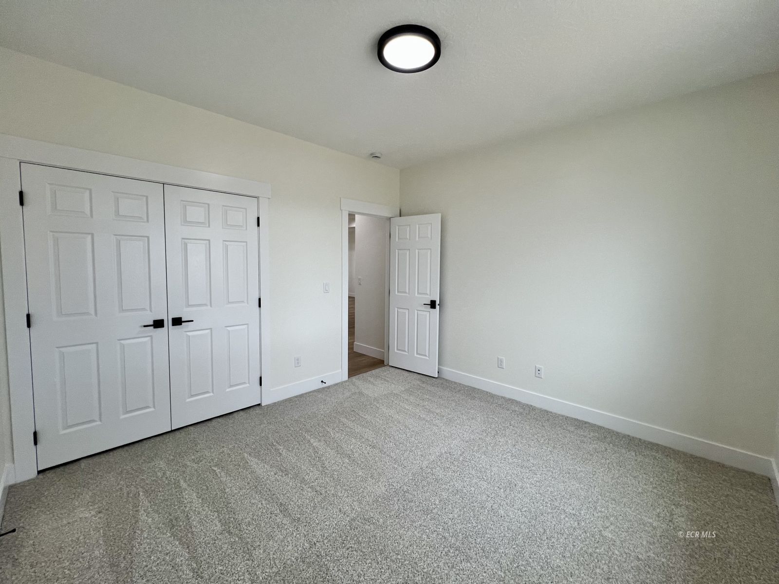 4451 York Boulevard Property Photo 23