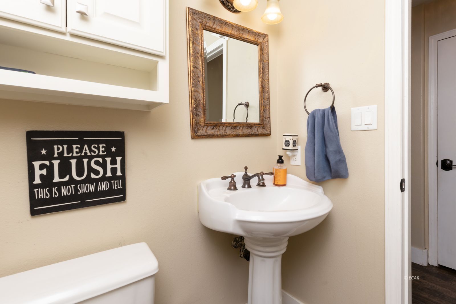 2086 Russell Drive Property Photo 25