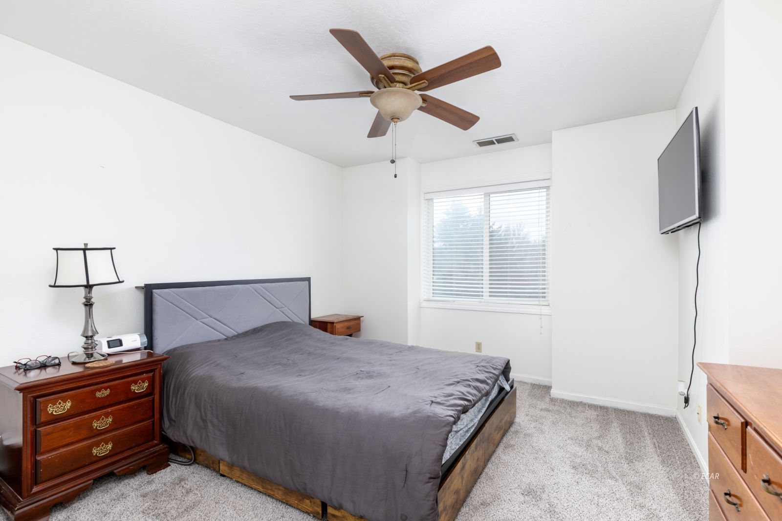 2086 Russell Drive Property Photo 27