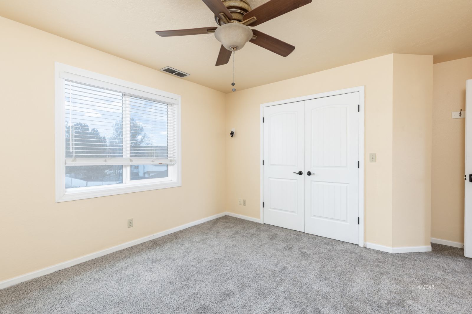 2086 Russell Drive Property Photo 39