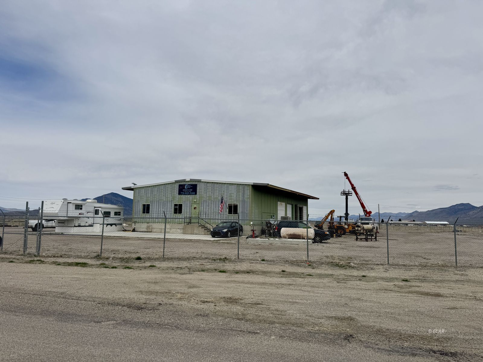 950 N Mcgill Highway Property Photo 3