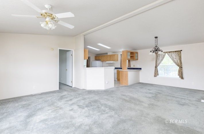 530 S Shoshone Avenue Property Photo 2