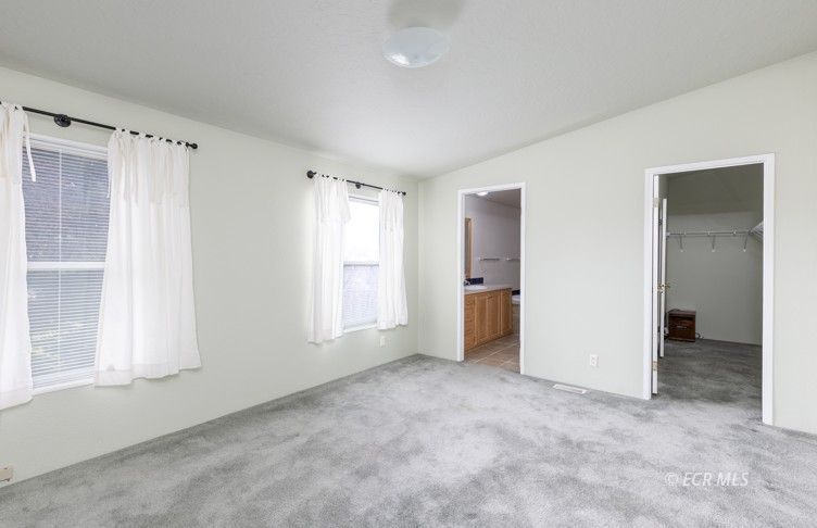 530 S Shoshone Avenue Property Photo 7