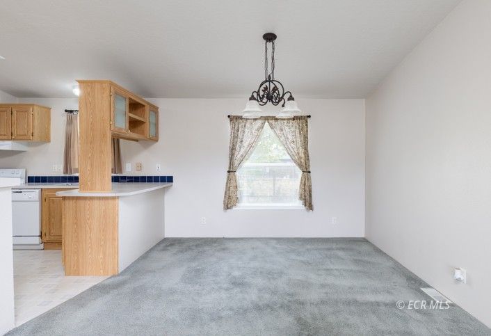 530 S Shoshone Avenue Property Photo 16