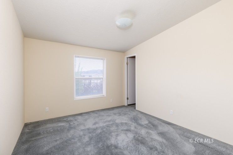 530 S Shoshone Avenue Property Photo 28