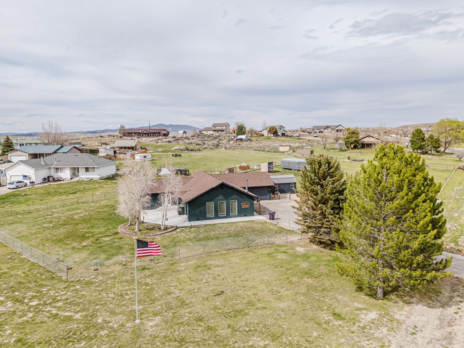 163 Spring Creek Court Property Photo 6