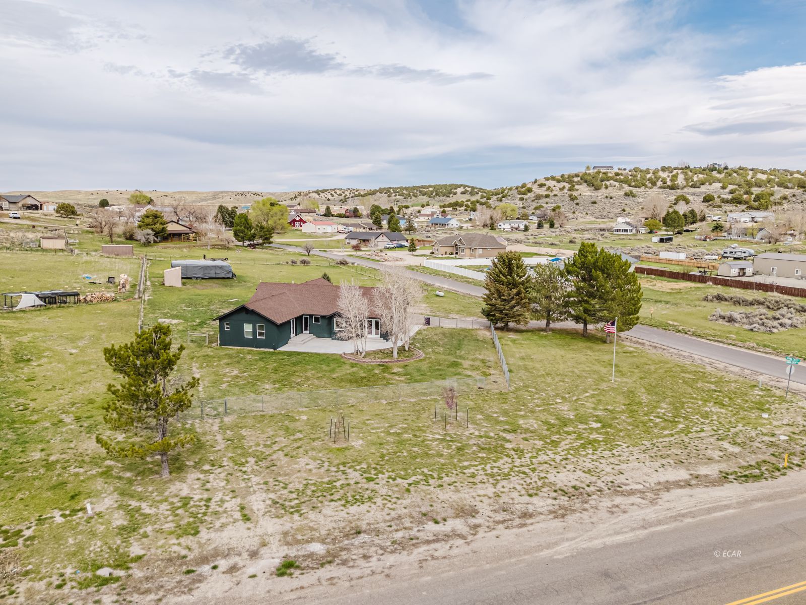 163 Spring Creek Court Property Photo 8