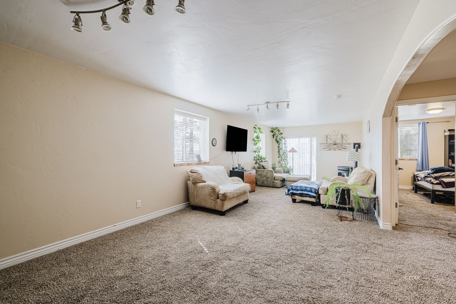 751 Thistle Drive Property Photo 28