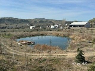 1417 Huntley Street Property Photo 1