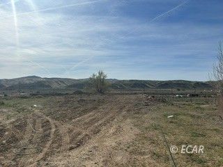 1417 Huntley Street Property Photo 3
