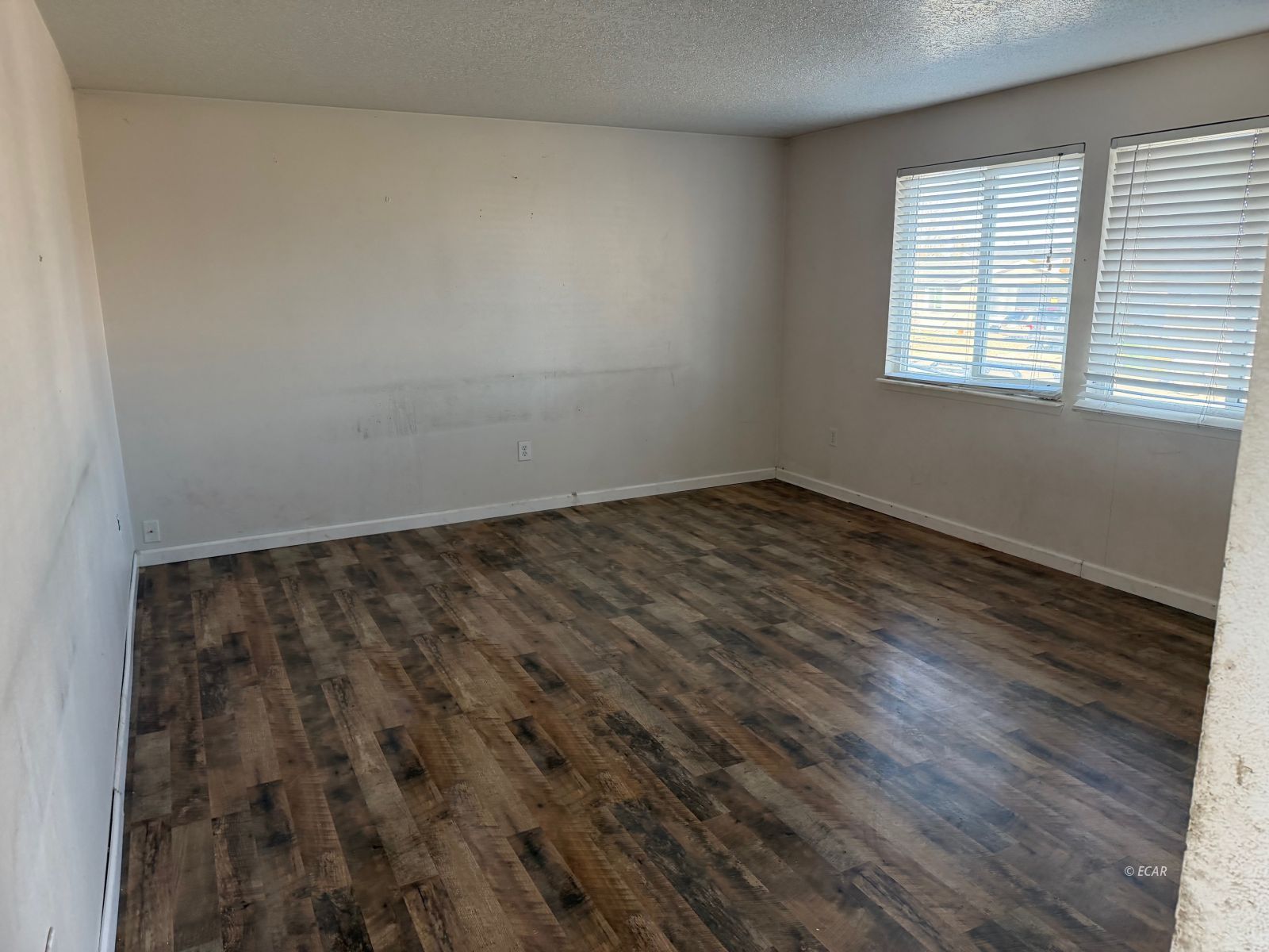 894 Gold Creek Avenue Property Photo 5