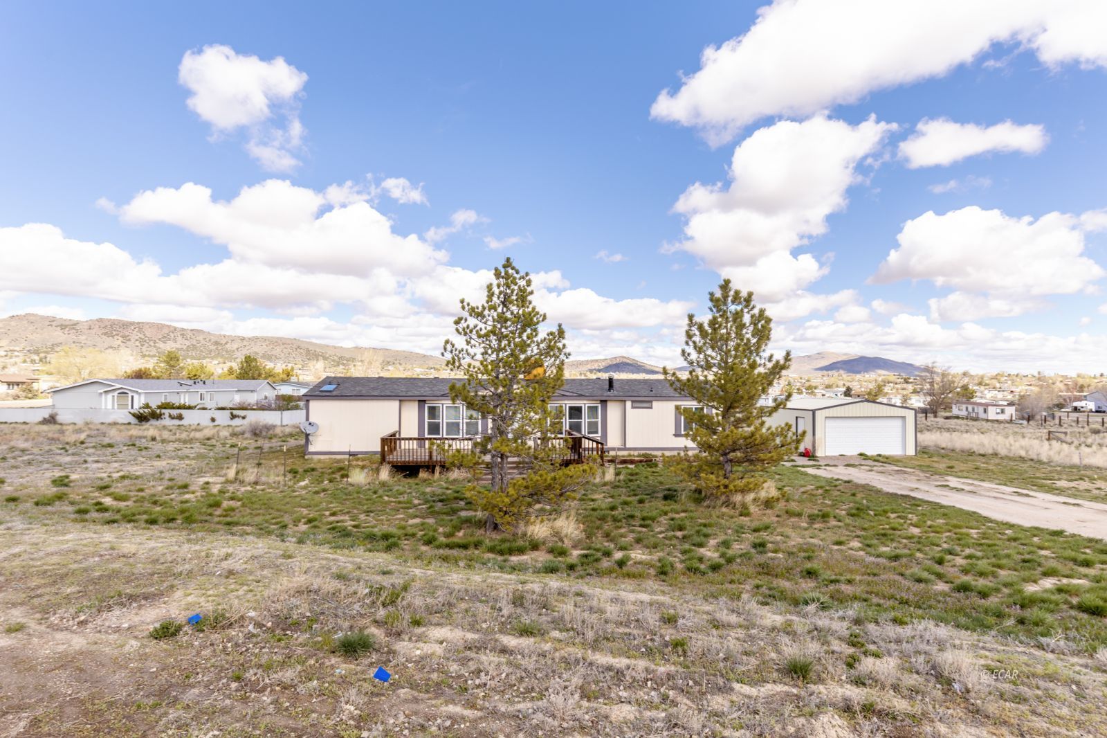 924 Spring Valley Parkway Property Photo 8