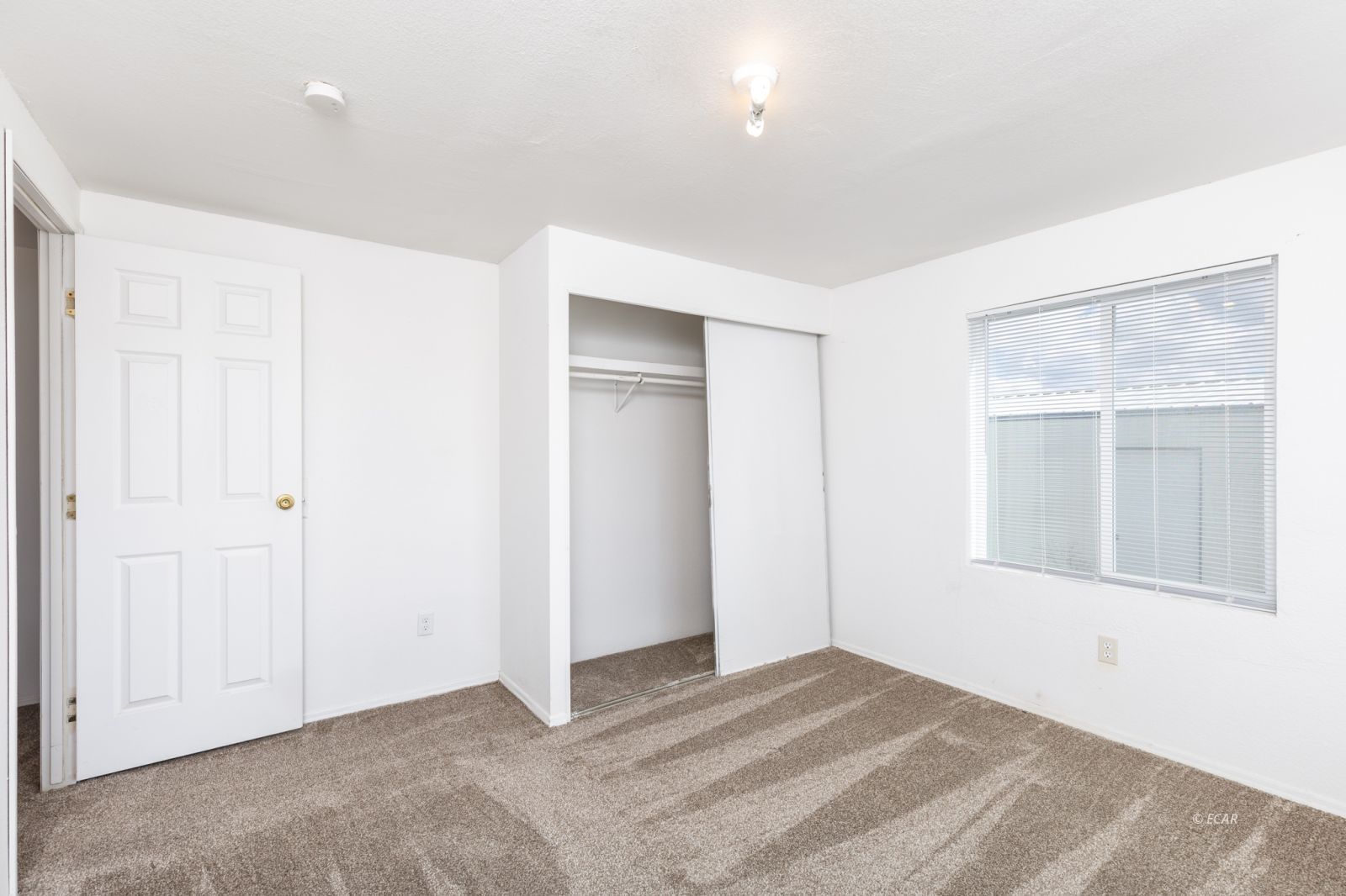 924 Spring Valley Parkway Property Photo 27