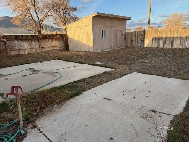 613 Monroe Street Property Photo 12