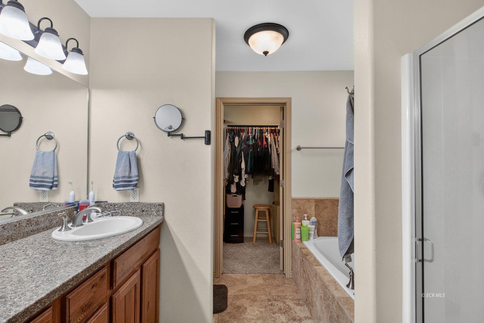 3186 Crooked Court Property Photo 16