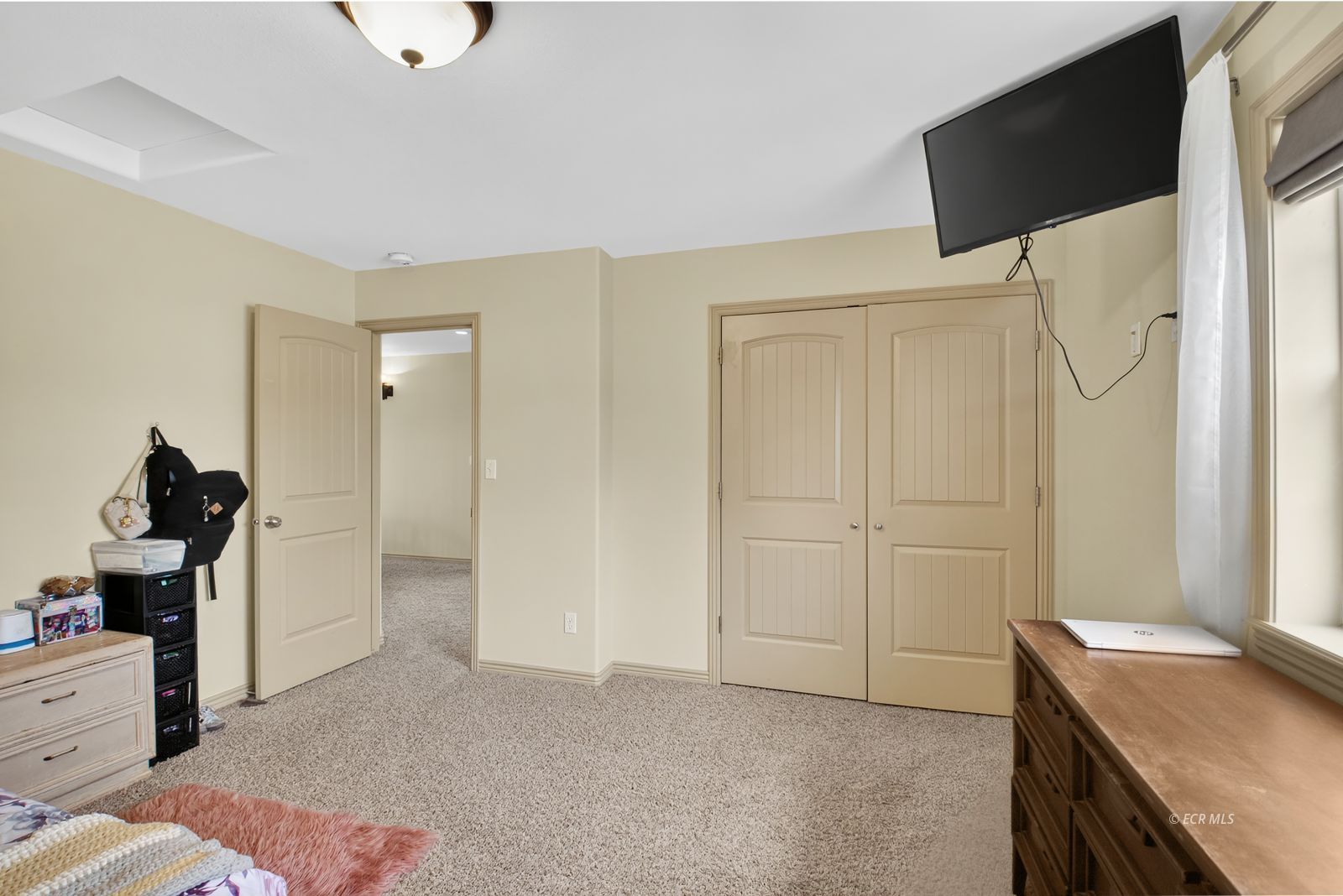 3186 Crooked Court Property Photo 21
