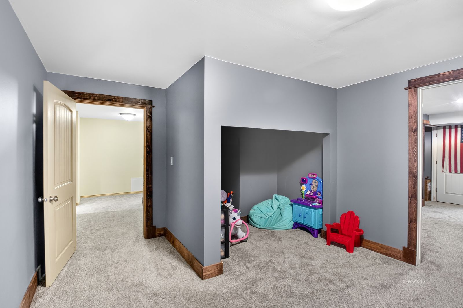3186 Crooked Court Property Photo 26