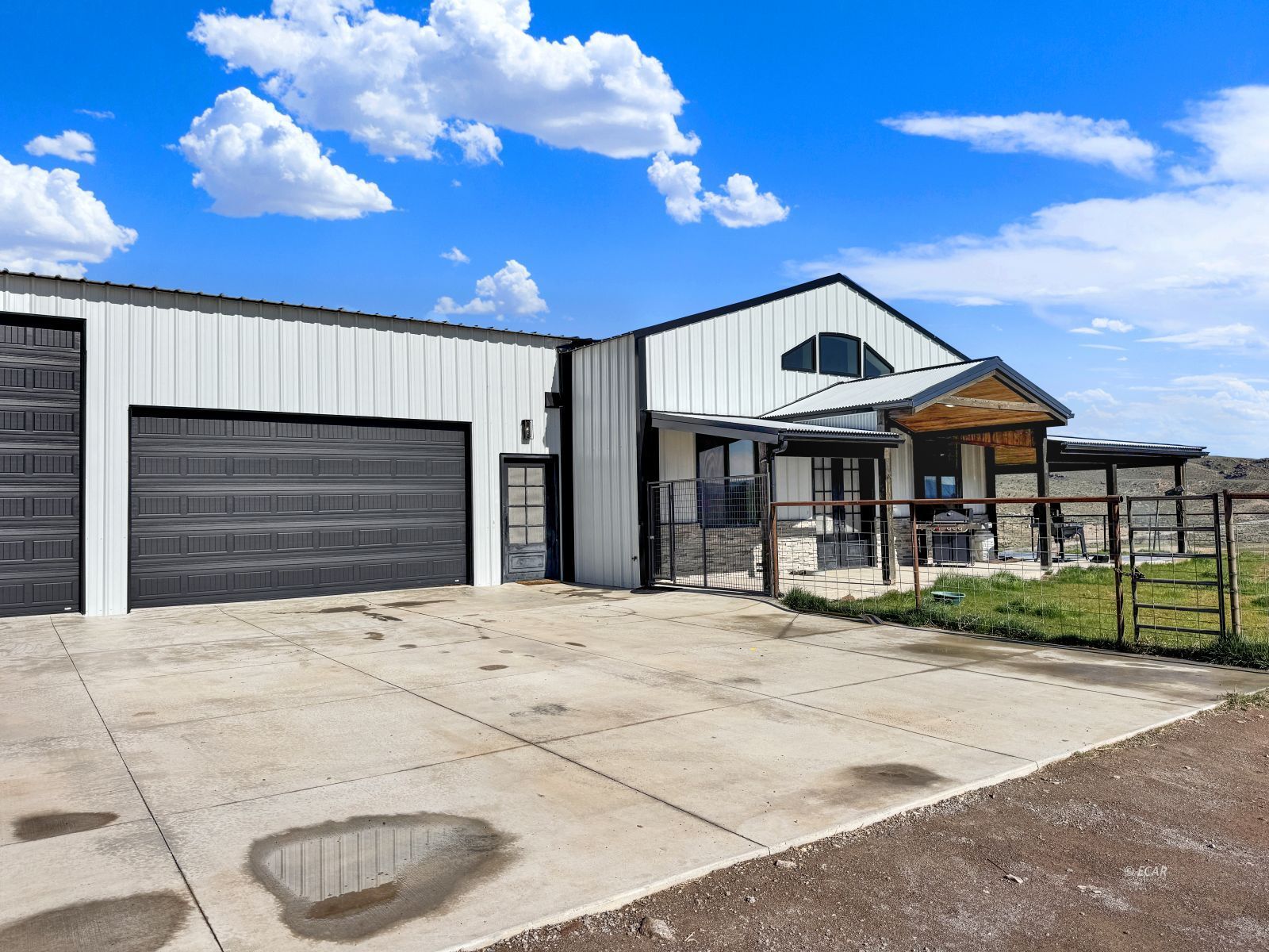 9393 N Us 93 Highway Property Photo 2