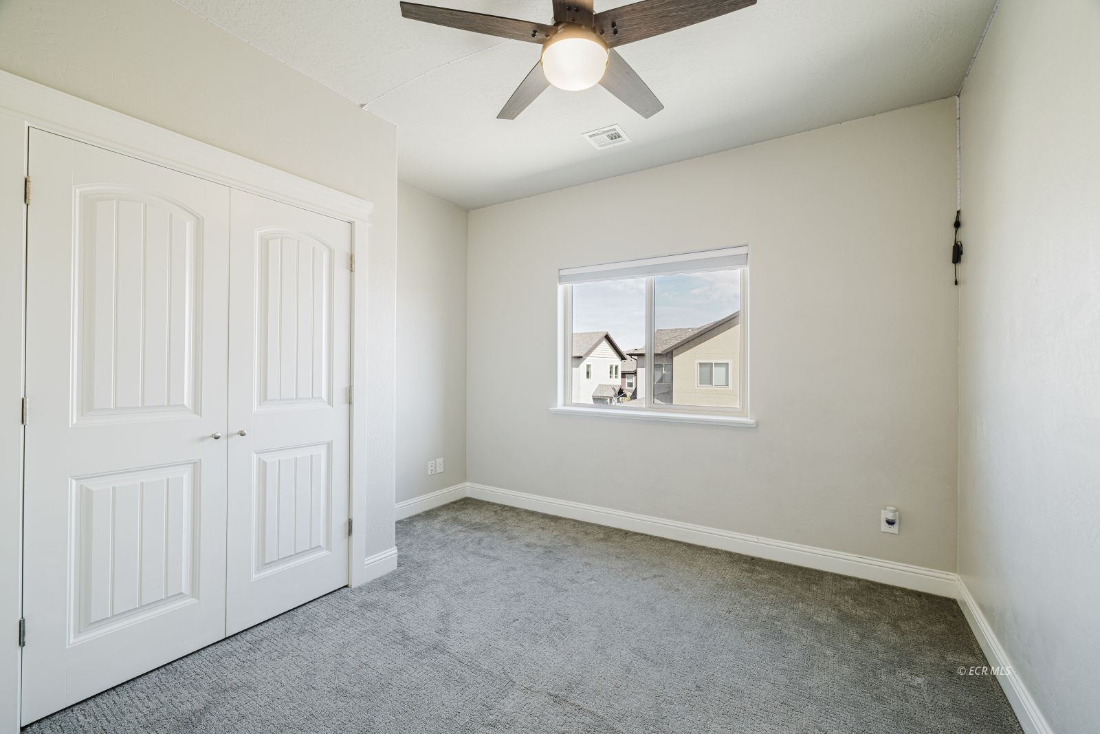 3851 Autumn Colors Drive Property Photo 27