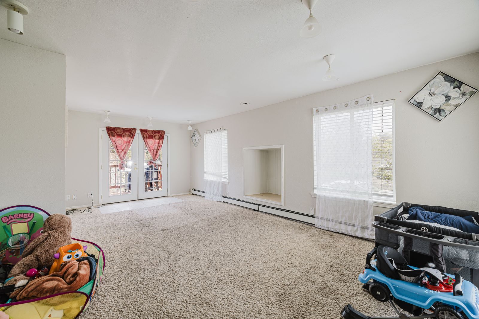189 W Ash Street Property Photo 9