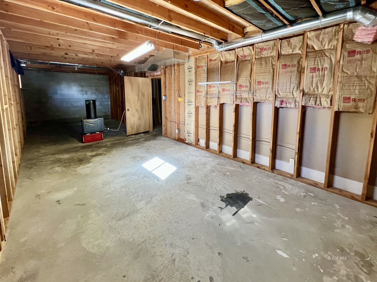 451 Walnut Street Property Photo 19