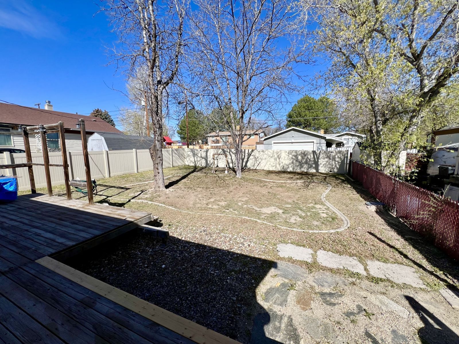 451 Walnut Street Property Photo 23