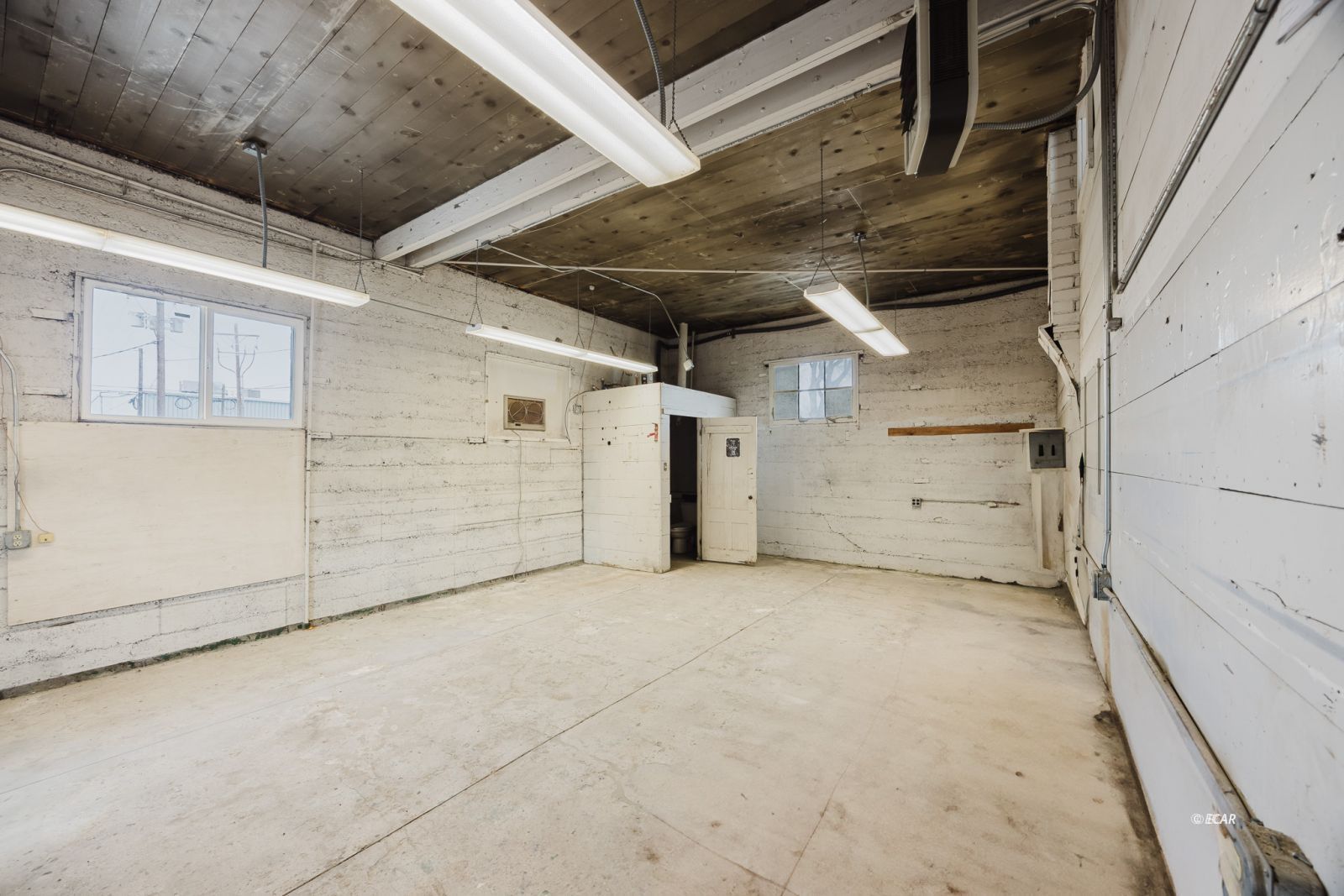 240 7th Street Property Photo 23