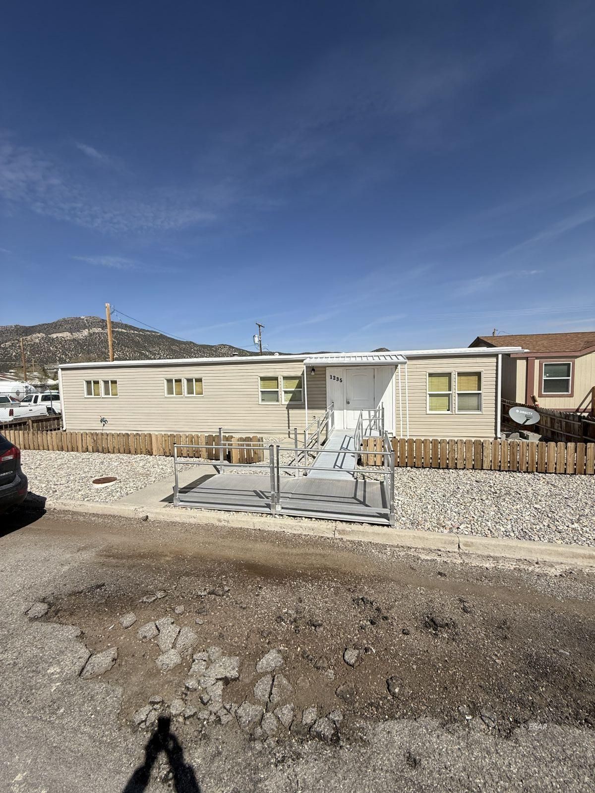 1235 Ave G . Property Photo 1