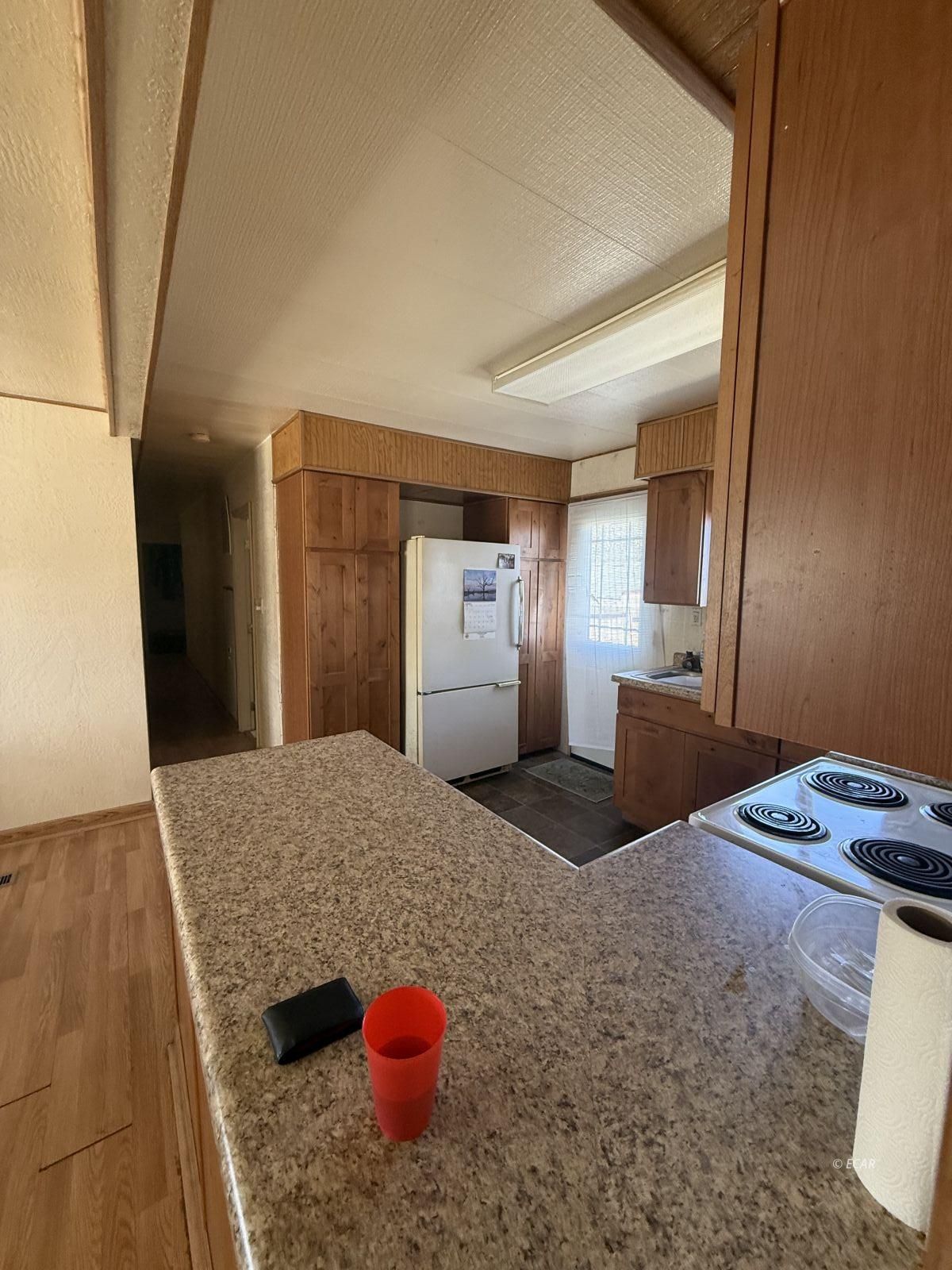 1235 Ave G . Property Photo 8