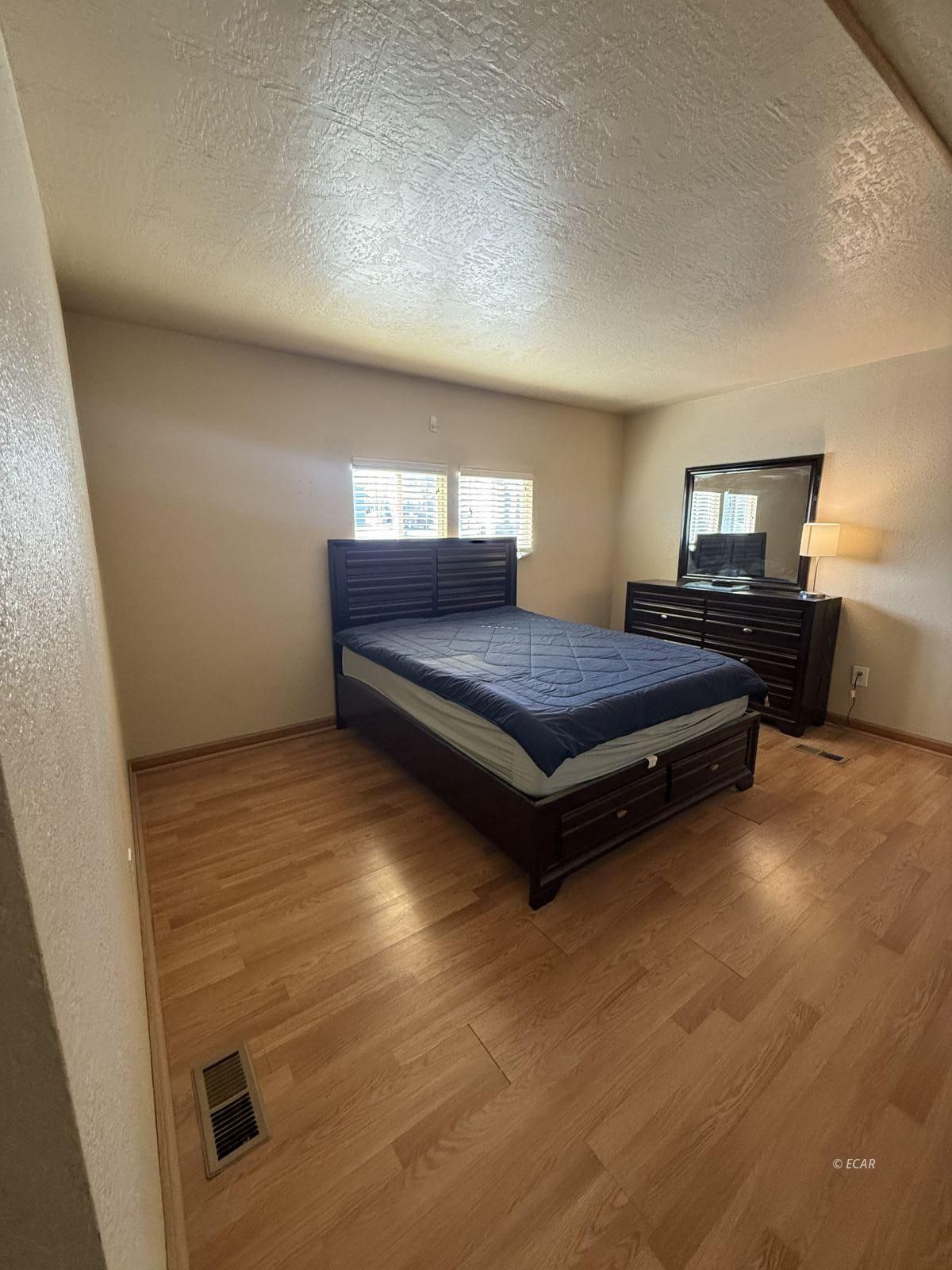 1235 Ave G . Property Photo 13