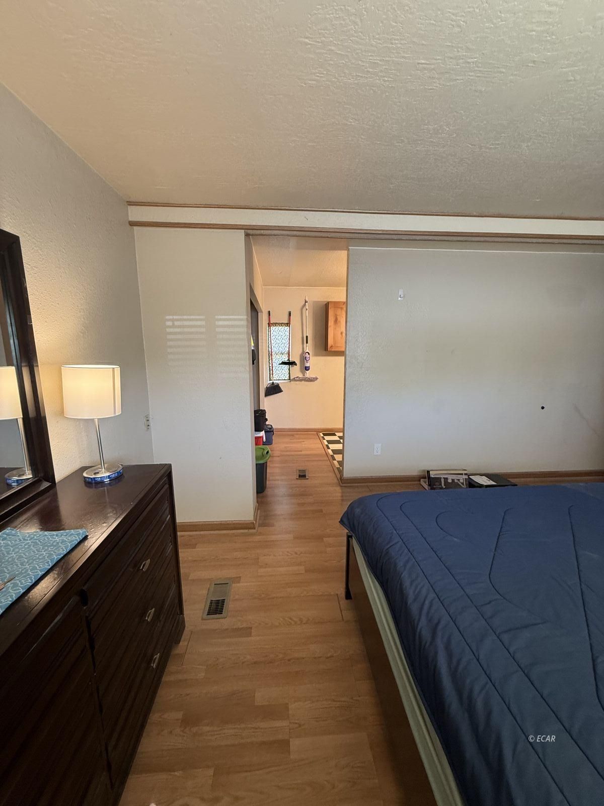 1235 Ave G . Property Photo 15