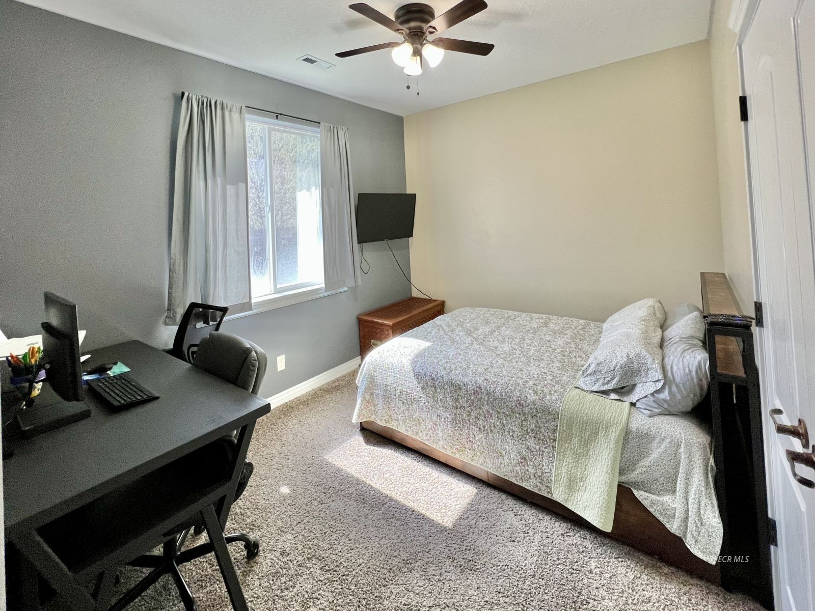 406 Fairway Circle Property Photo 16