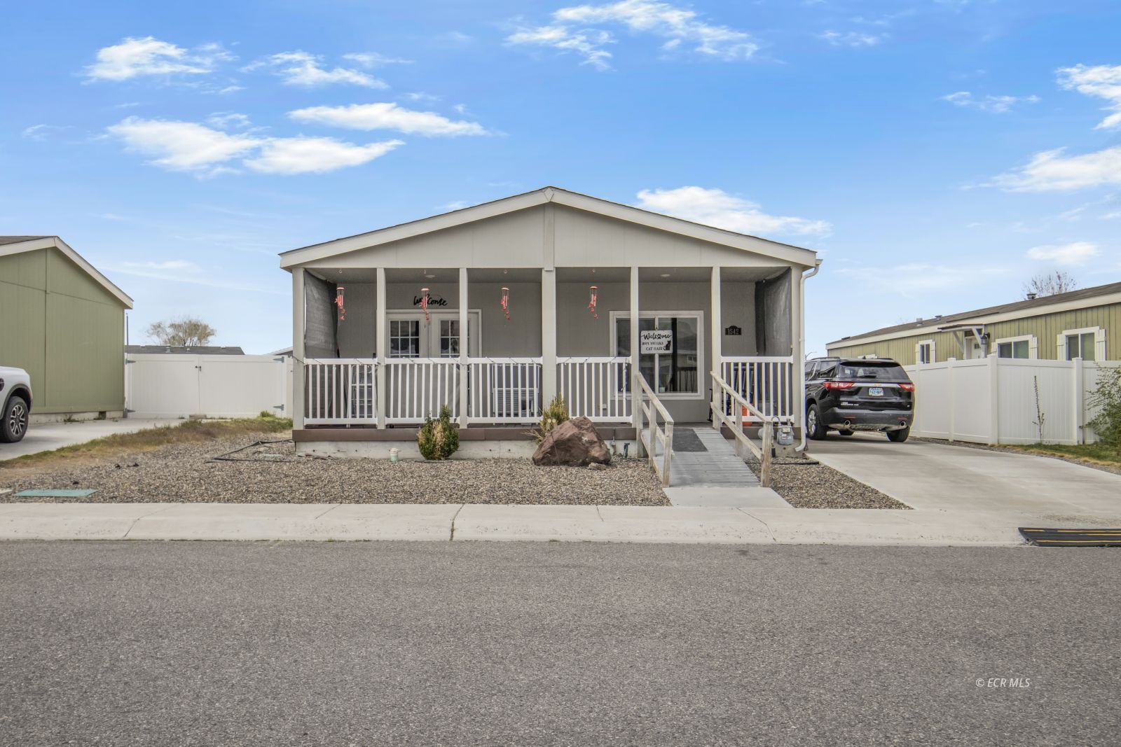 1542 Daisy Drive Property Photo 24