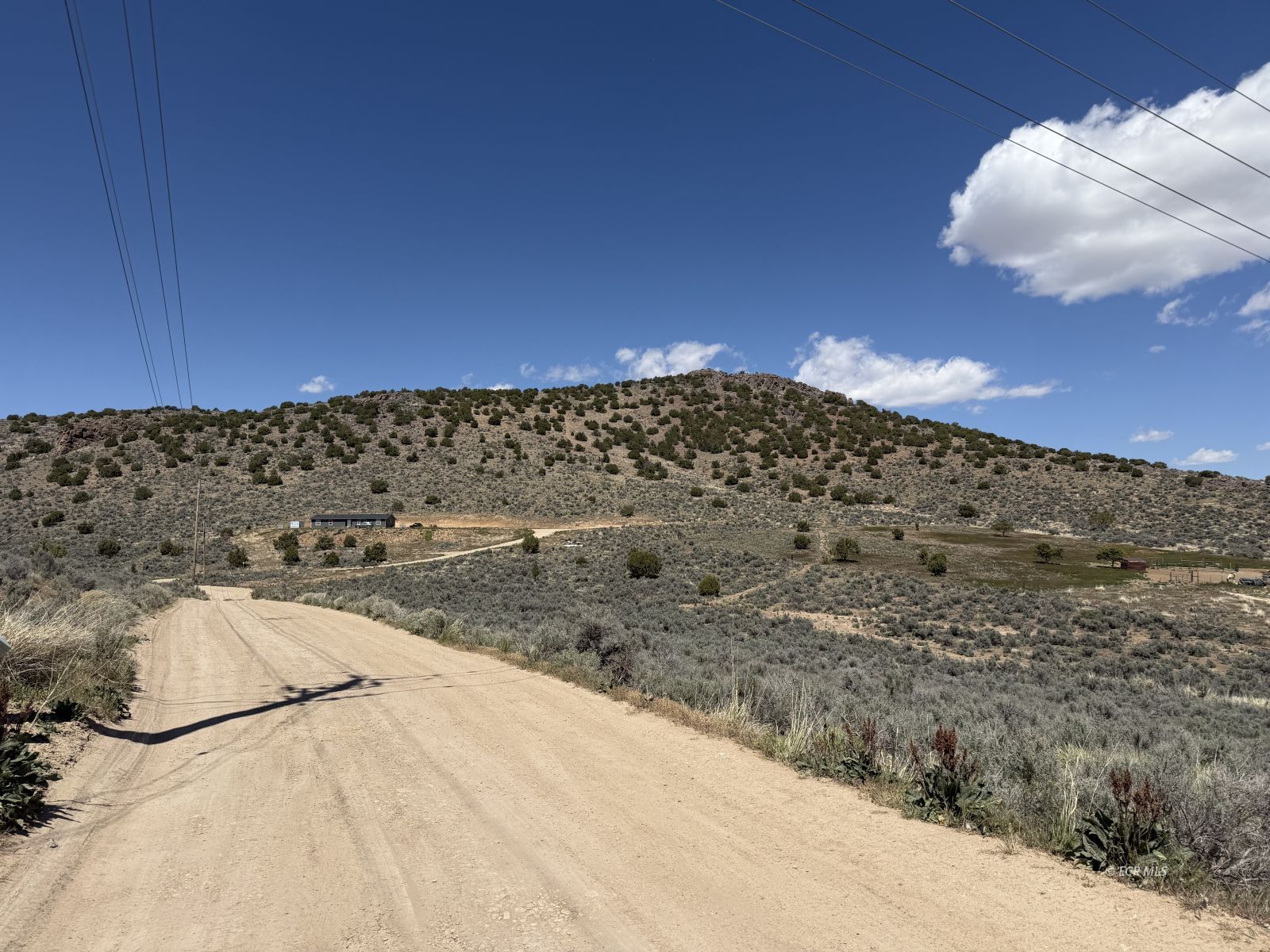 013-030-00 Jarbidge Avenue Property Photo 5