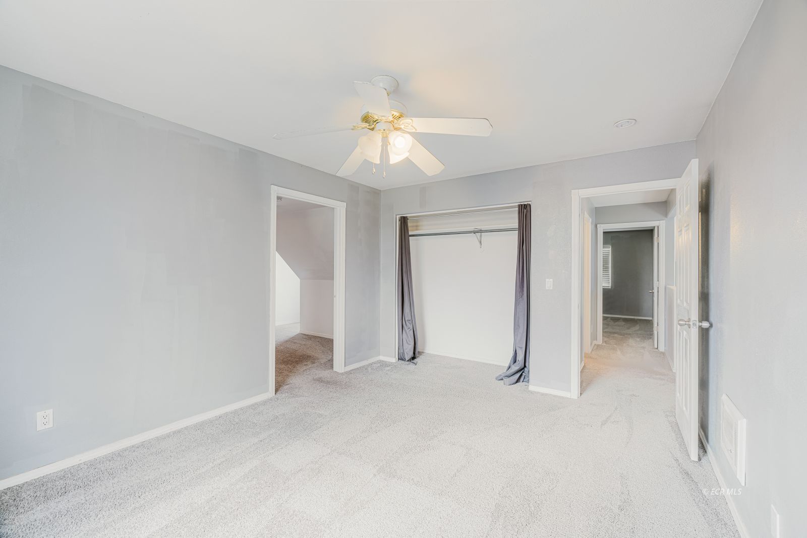 229 Country Club Parkway Property Photo 25