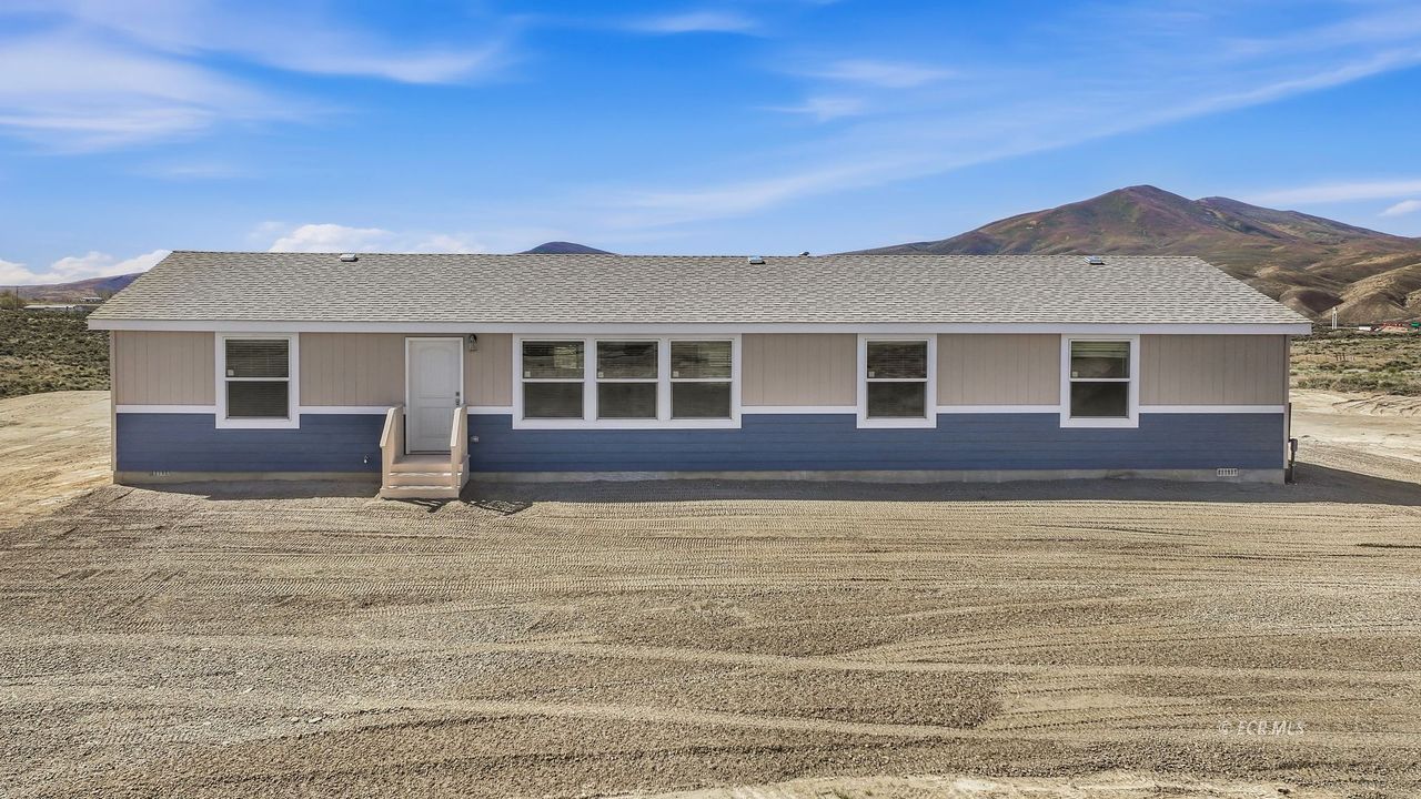 7842 Jacinto Drive Property Photo 1