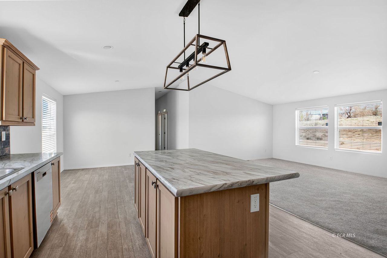 7842 Jacinto Drive Property Photo 11