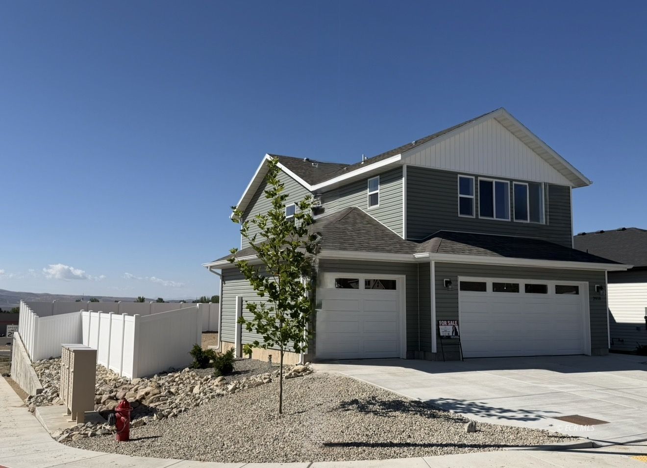 2918 Aria Way Property Photo 2