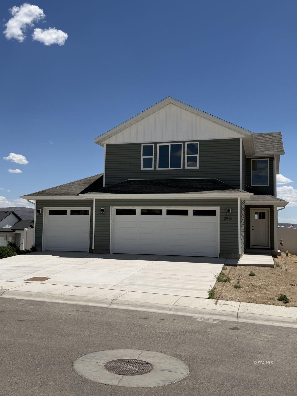 2918 Aria Way Property Photo 5