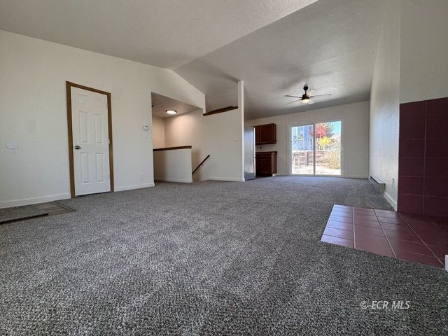 1904 W Canyon Street Property Photo 8