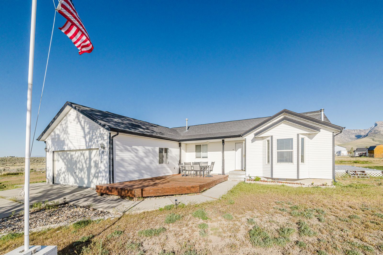 890 Bronco Drive Property Photo 4