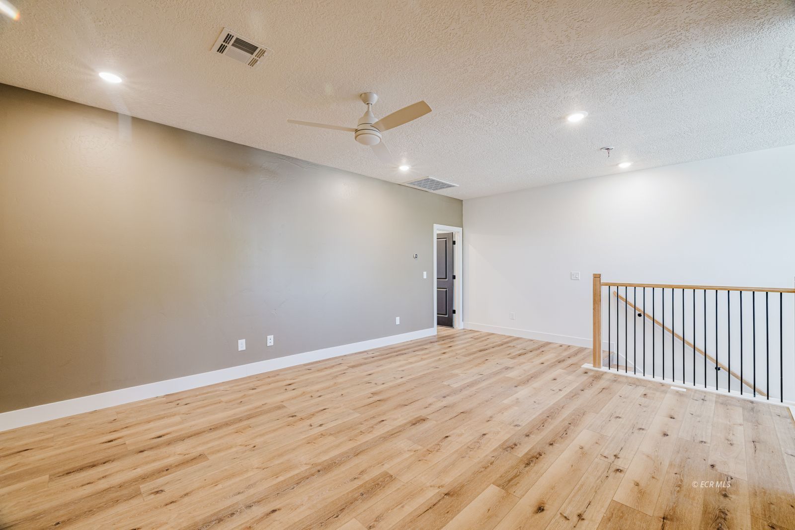 3105 Newcastle Circle Property Photo 30