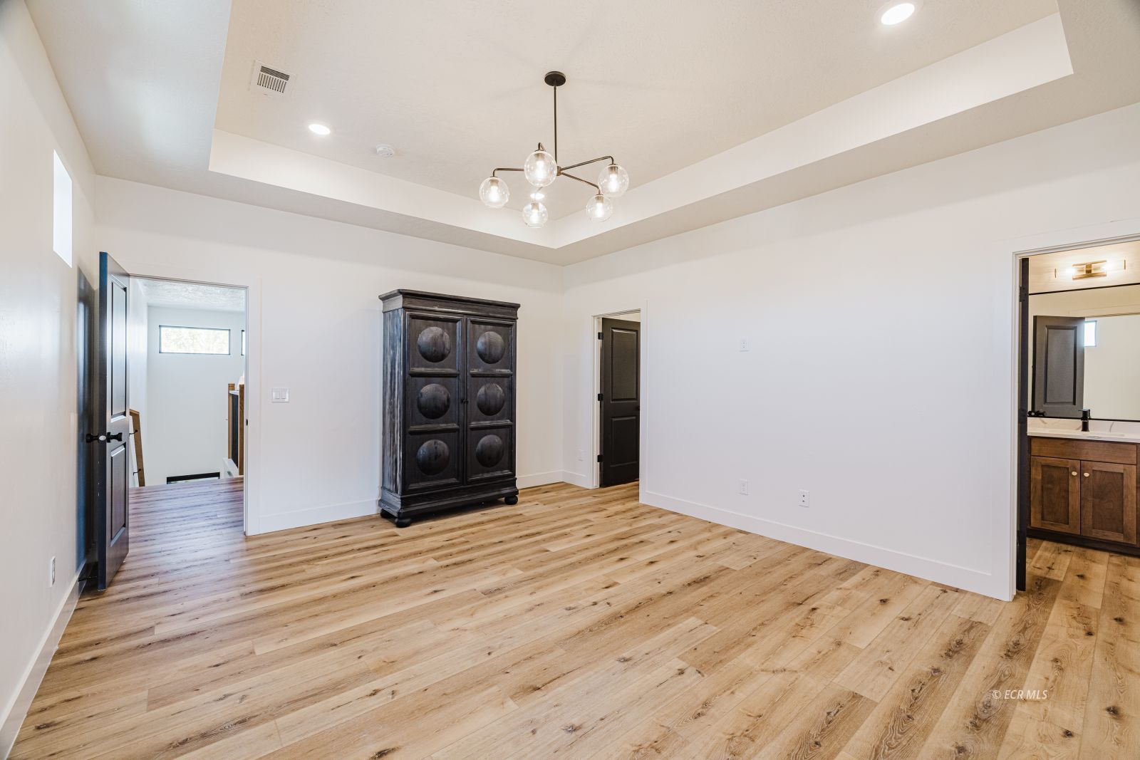 3105 Newcastle Circle Property Photo 32