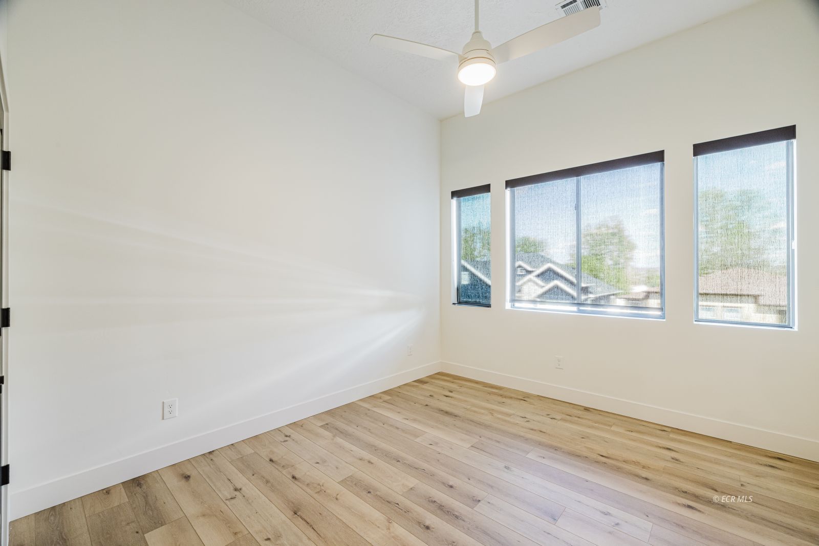 3105 Newcastle Circle Property Photo 40