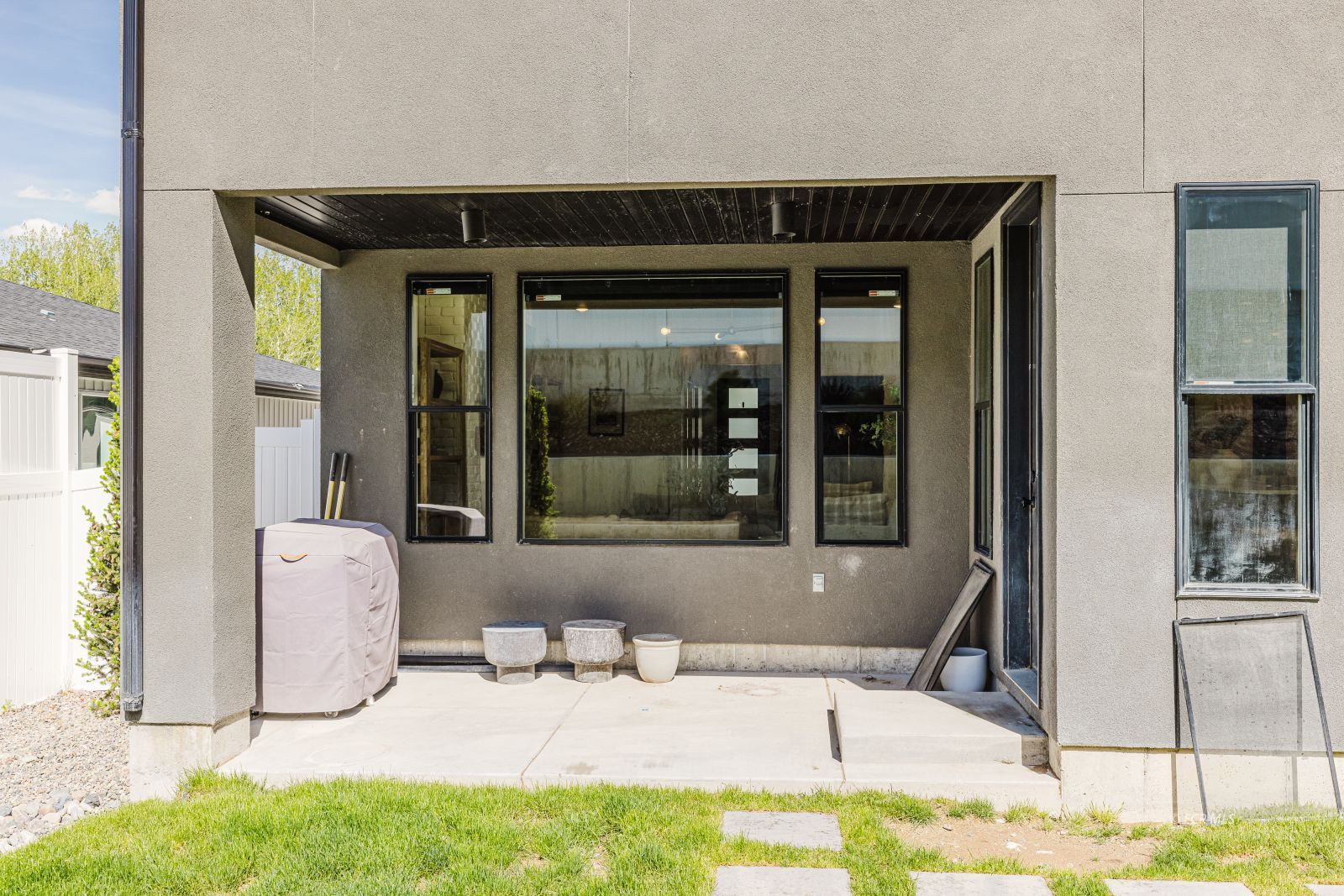 3105 Newcastle Circle Property Photo 45