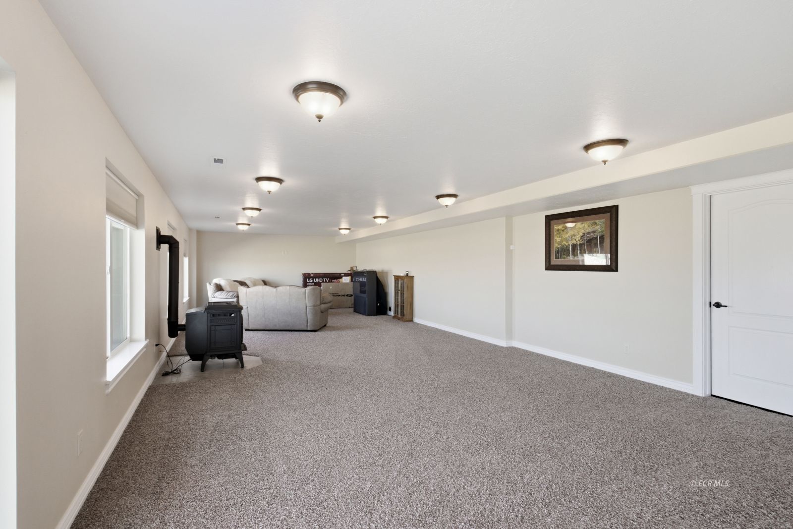 221 Glenvista Drive Property Photo 24