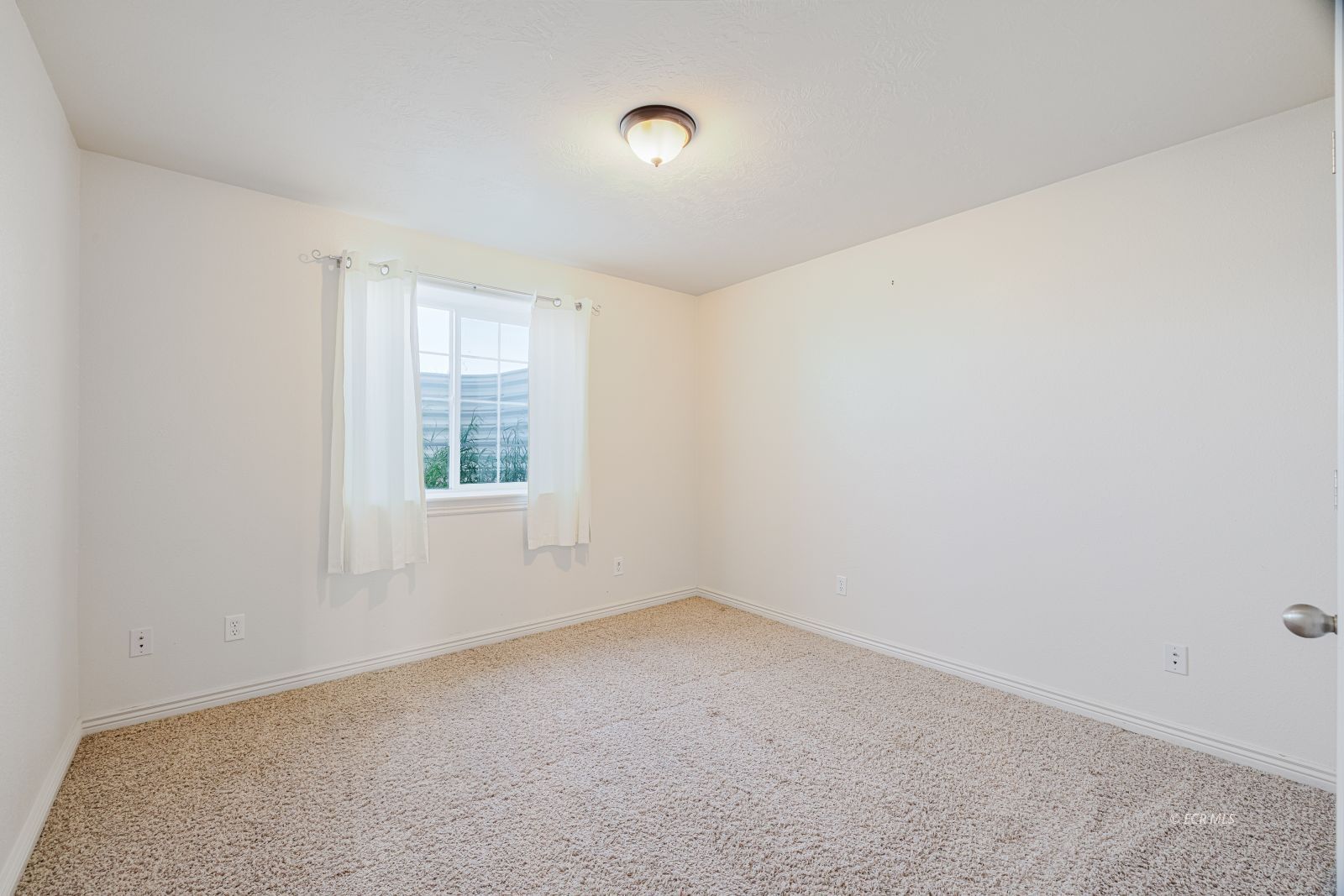 797 Thistle Drive Property Photo 25